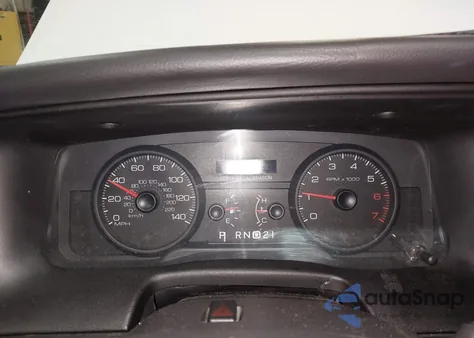 2011 Ford Crown Victoria Police из США, поврежденный, VIN 2FABP7BV1BX108210